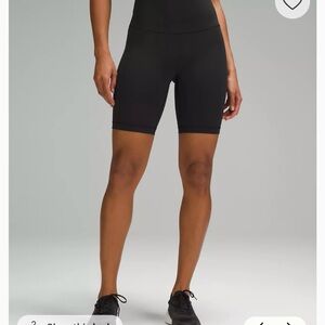 Lululemon Wunder Train High-Rise Short 8”